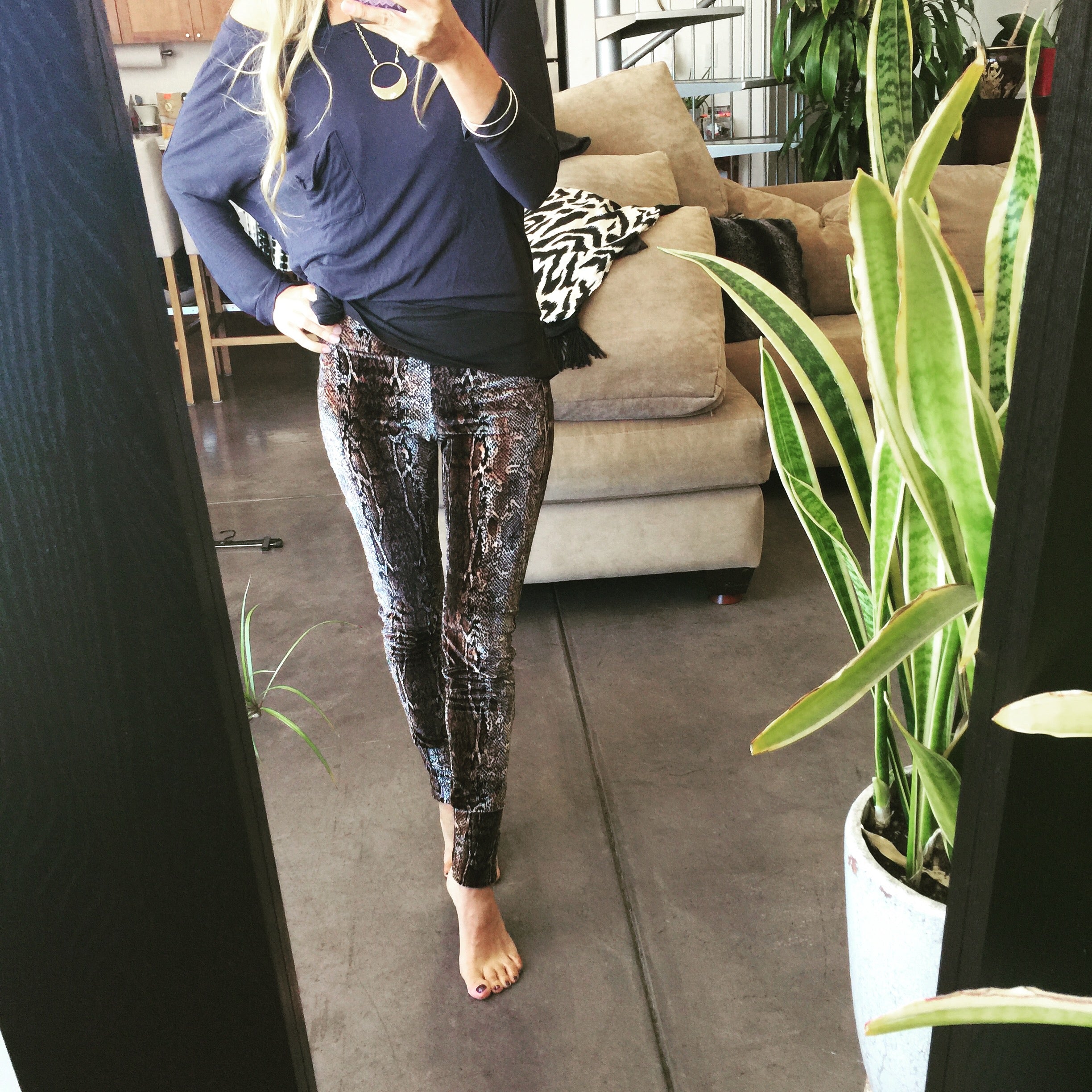 Velvet Slim Pant - Snake