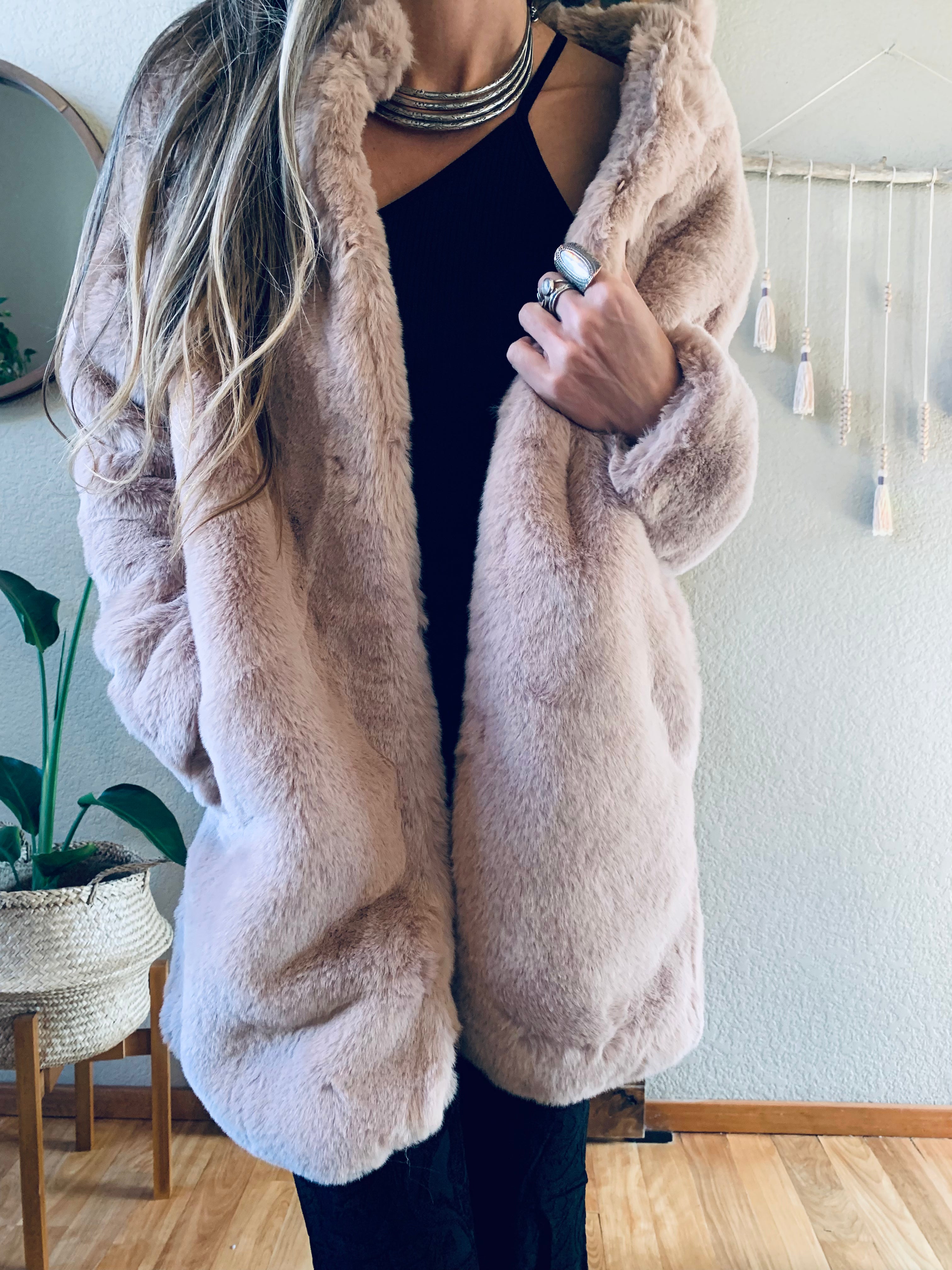 Boutique hooded cheap faux fur coat