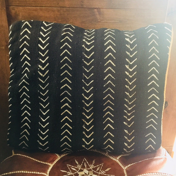 19 x 19 African Mudcloth Pillow Cover - Black Chevron