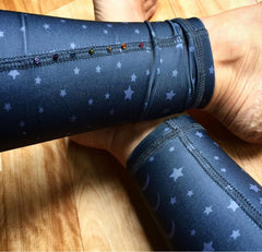 "Vibrate the Cosmos" Leggings